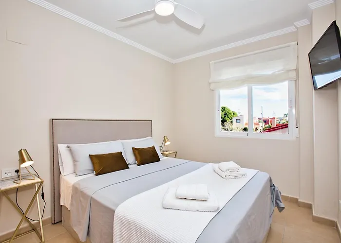 Playa Santa Ana Adosados - Comodo Con Piscina, Terraza Y Parking, A 2 Minutos De La Playa *