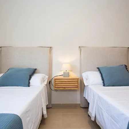 Playa Santa Ana Adosados - Comodo Con Piscina, Terraza Y Parking, A 2 Minutos De La Playa Lägenhet